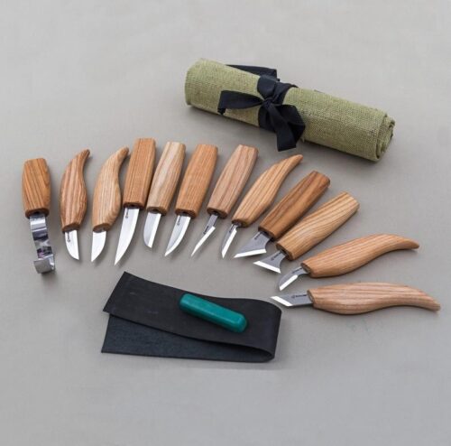 Комплект за дърворезба от 12 ножа в калъв и аксесоари / BeaverCraft S10 / 1