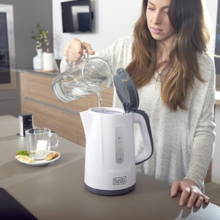 Електрическа кана за вода / Black+Decker BXKE2200E / 6