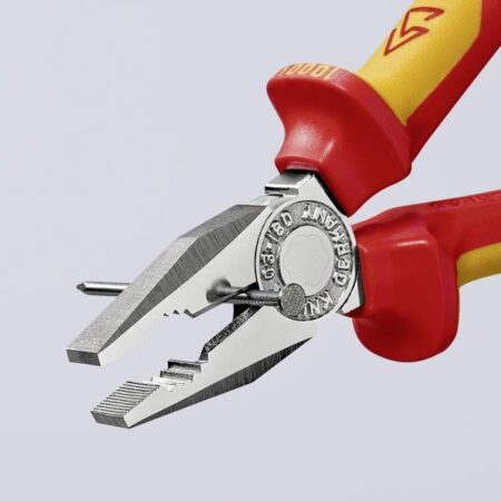 Комбинирани клещи 180 мм / KNIPEX 0306180 T / с тока на закрепване 6