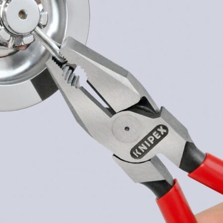 Комбинирани клещи 225 мм / KNIPEX 0202225 T / с тока на закрепване 3