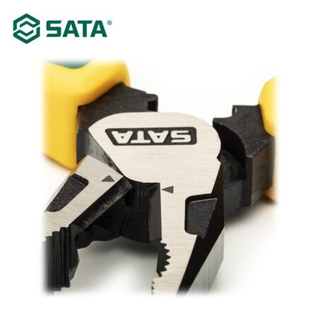 Комбинирани клещи - усилени 225 мм / SATA ST70323D / 5
