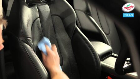 LEATHER CLEANER AND CONDITIONER - За почистване и защита на кожена тапицерия 3