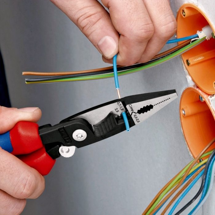 Мултифункционални Електричарски клещи / KNIPEX 1396200 T / 5