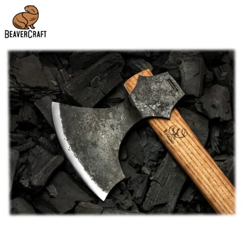 Брадва с дървена дръжка / BeaverCraft AX5 / 3