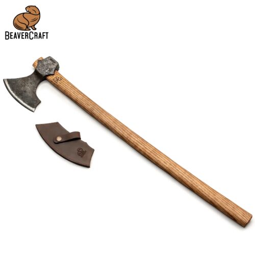 Брадва с дървена дръжка / BeaverCraft AX5 / 1